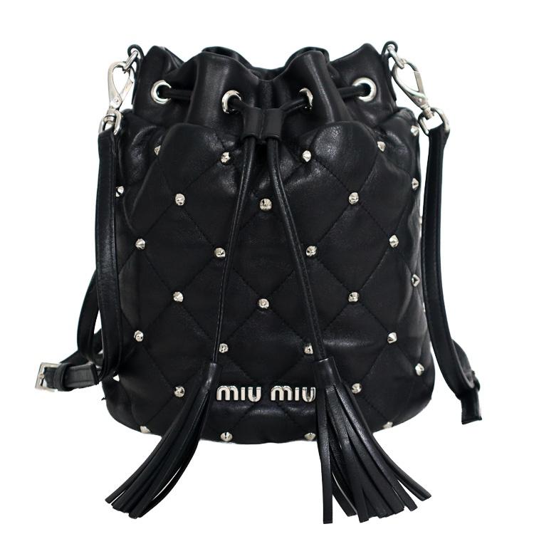 miu miu（ミュウミュウ） 【美品】MIUMIU スタッズ 巾着バッグ