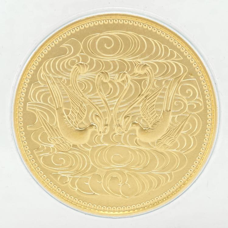 未使用品】 純金 金貨幣 天皇陛下 御在位六十年記念 10万円金貨 昭和61 