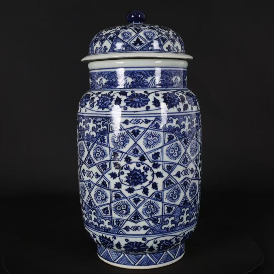 中国古美術・旧蔵の極品青花磁碗一対・古い漆器箱付き・置物・文房具 GE】R995【コレクター所蔵品】時代 青磁鉢/中国古玩 中国美術 骨董品