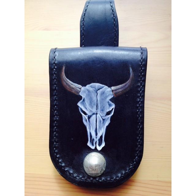 バッファロースカル 携帯ケース ペイント ポーチ デジカメケース タバコケース メンズ レディース 革 小物入れ バッグ ベルトループ コンチョ Prettyfunnyballoons Com