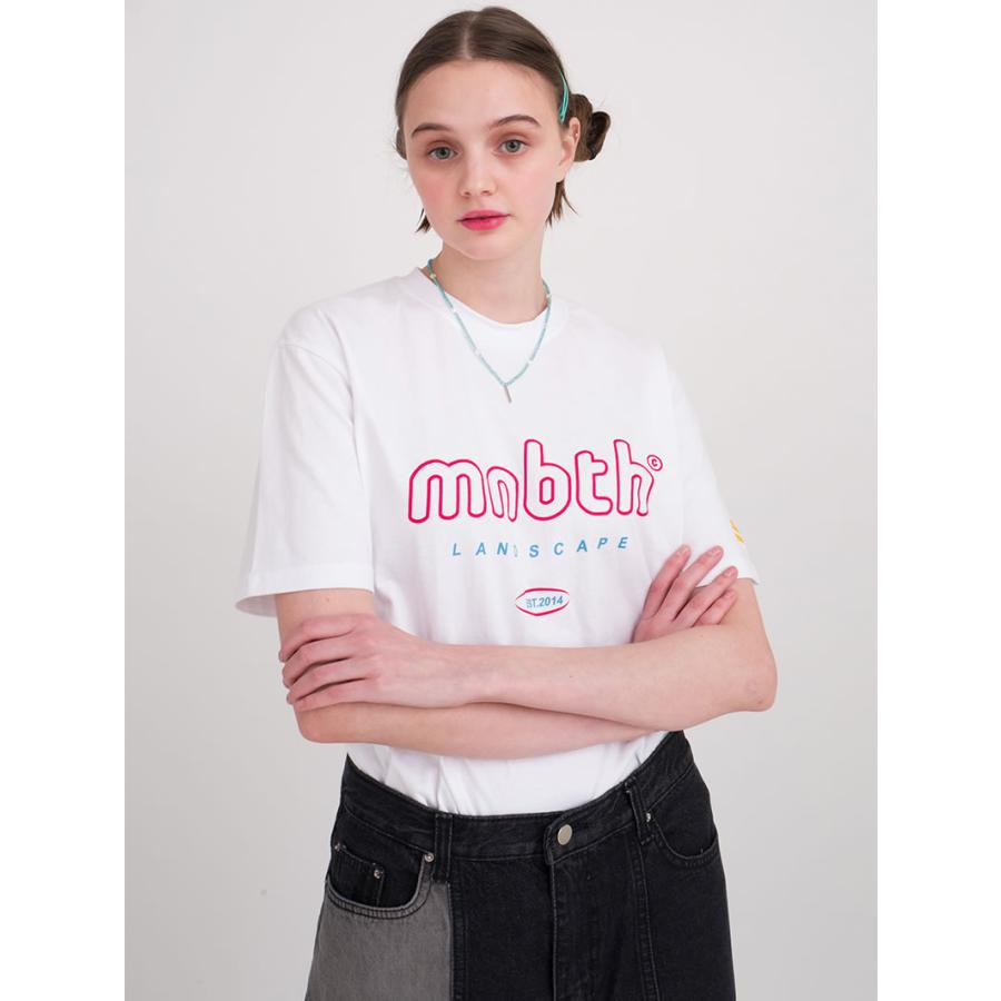 Main Booth メインブース Tシャツ Mnbts Logo T Shirt 白 メンズ レディース ペアルック お揃いコーデ カップル 友達 韓国 ファッション ブランド Mbttu011 Olchang 韓国ファッション 通販 Yahoo ショッピング