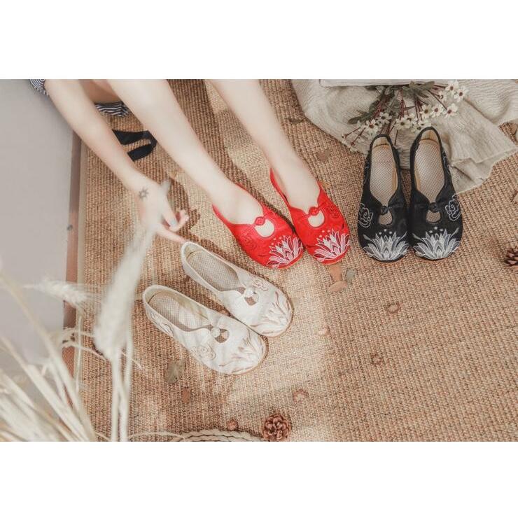 民族風レディースチャイナ刺繍サンダル パンプス ローヒール中華刺繍 手作りチャイナ靴 2枚送料無料 北京靴痛くない 唐装漢服シューズ春秋 Den4 人気ファッション店 通販 Yahoo ショッピング