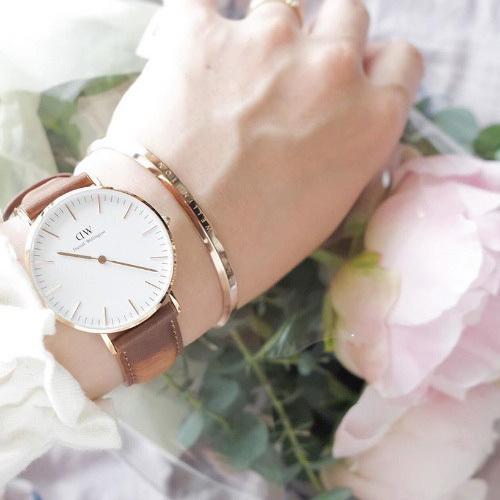 DW腕時計 28mm ホワイト×シルバー 箱あり Daniel Wellington 腕時計 メンズ レディース ダニエル