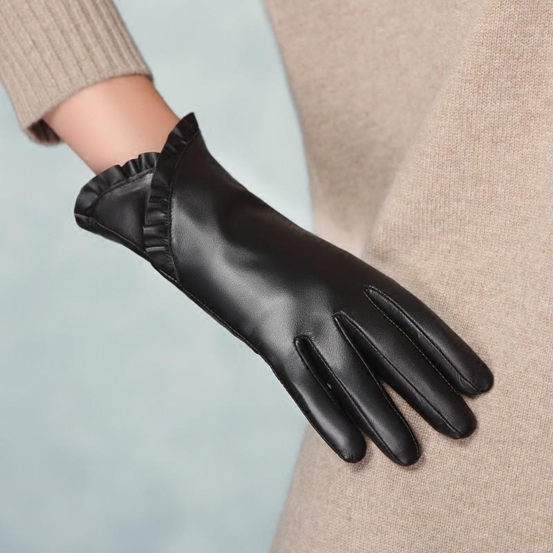 期間限定 半額以下 手袋 レディース スマホ手袋 本革 ラム 革 皮 レザー 羊革 防寒 スマートフォン対応 無地 革製 裏起毛 女性用 人気 手ぶくろ 暖かい 春秋冬 爆安セール Www Yalaphone Com