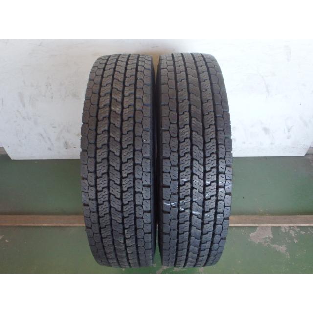 L16142-YTR 902ZE 225/80R17.5 123/122L 中古再生 2本セット 
