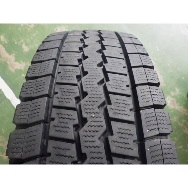 DUNLOP（ダンロップ） 215/70R17.5 118/116L 冬 ウィンターマックス 