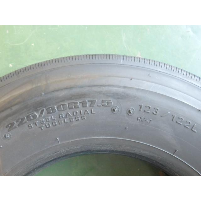DUNLOP（ダンロップ） 225/80R17.5 123/122L 夏 DECTES SP122 中古 9.9