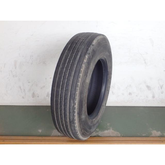 BRIDGESTONE（ブリヂストン） 225/80R17.5 123/122L 夏 R225 中古 9.9