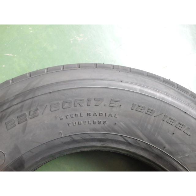DUNLOP（ダンロップ） 225/80R17.5 123/122L 夏 SP330K 中古 9.9分山 1 