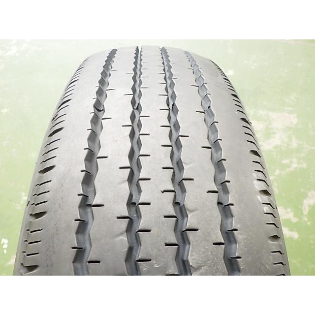 TOYO TIRES（トーヨータイヤ） 215/70R17.5 118/116N TOYO 夏