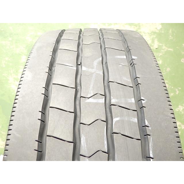 DUNLOP（ダンロップ） 215/70R17.5 123/121J 夏 DECTES SP122 中古 4本