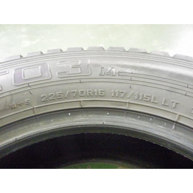 DUNLOP（ダンロップ） 225/70R16 117/115L 冬 LT03M 中古 7分山 4本 
