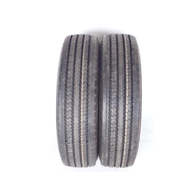 215/70R17.5 123/121J ヨコハマ2本セット ヨコハマタイヤ（YOKOHAMA TIRE） 215/70R17.5 123/121J ヨコハマ