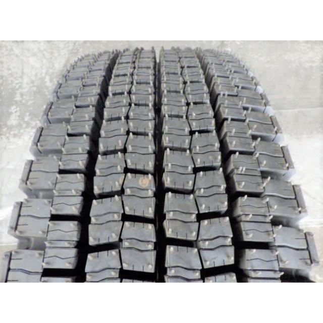 DUNLOP（ダンロップ） 265/70R19.5 140/138J 冬 DECTES SP001 新品処分