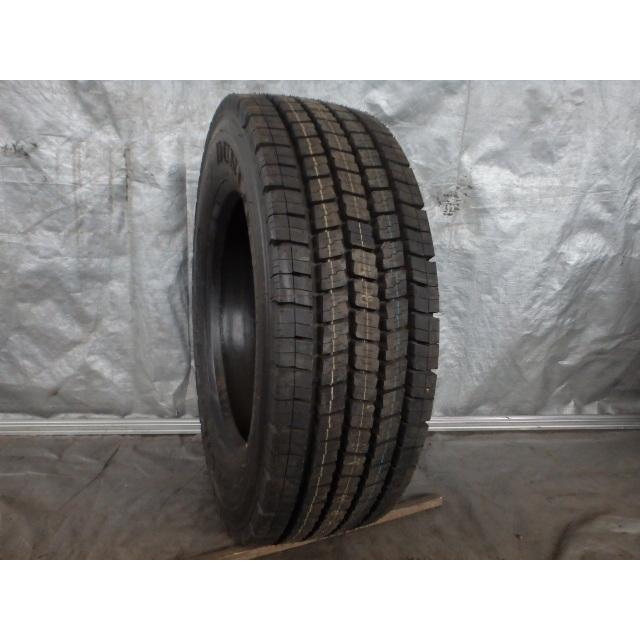 ダンロップ SP062 11/70R22.5 14PR 未使用 1本のみ スタッドレスタイヤ 2015年製｜darhan