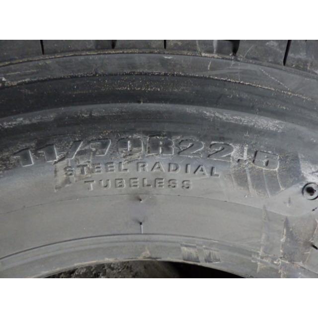 DUNLOP（ダンロップ） 11/70R22.5 14PR 冬 DECTES SP062 未使用 1本
