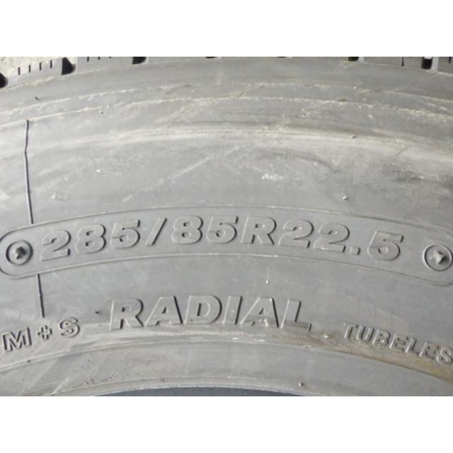 BRIDGESTONE（ブリヂストン） 285/85R22.5 146/143J M888 中古 9.9分山