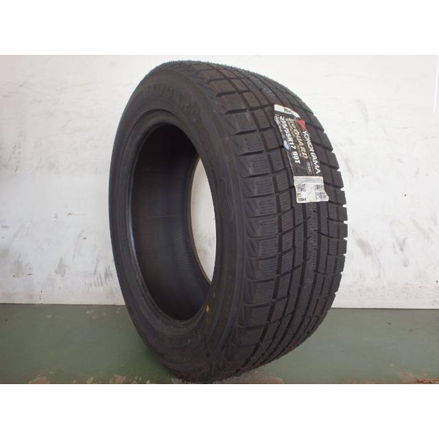 P2599-ヨコハマ ice GUARD iG52C 235/55R17 99T 未使用 1本のみ スタッドレスタイヤ 2015年製