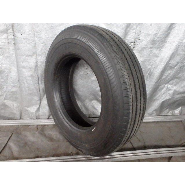 UT2104-ブリヂストン R252 9R19.5 14PR 中古 7分山 1本のみ 
