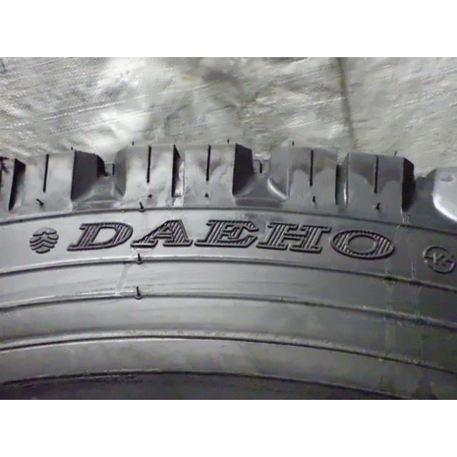 11R22.5 16PR DAEHO 冬 DH355S 未走行再生 2本セット スタッドレスタイヤ 11/22.5 11-22.5 UT2758 |  | 02