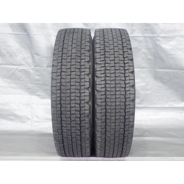 BRIDGESTONE（ブリヂストン） 9R19.5 14PR 冬 V-STEEL STUDLESS W970 