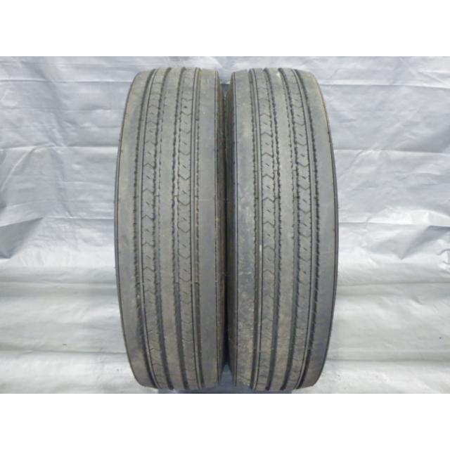 275/80R22.5 151/148J ダンロップ DUNLOP 夏 SP330 中古 7分山 2本セット サマータイヤ 2024年製 日本製 275/80/22.5 275/80-22.5 UT3261 | DUNLOP