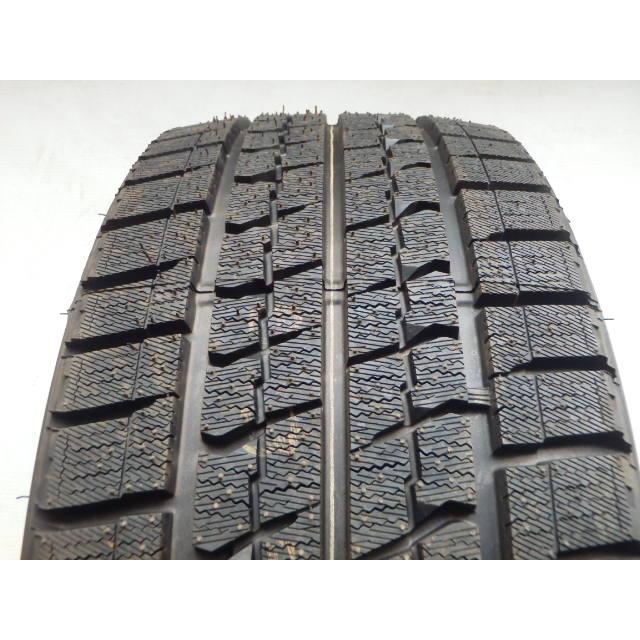 215/45R17 87Q グッドイヤー 冬 アイスナビ ICE NAVI ZEAII 未使用 4本  