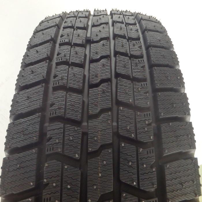 グッドイヤー（GOODYEAR） 205/70R15 96Q 冬 アイスナビ ICE NAVI 7