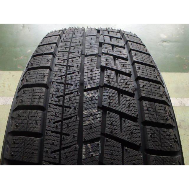 アイスガード 6 215/50R18 92Q ヨコハマ 冬 ice GUARD iG60 未使用 1本 