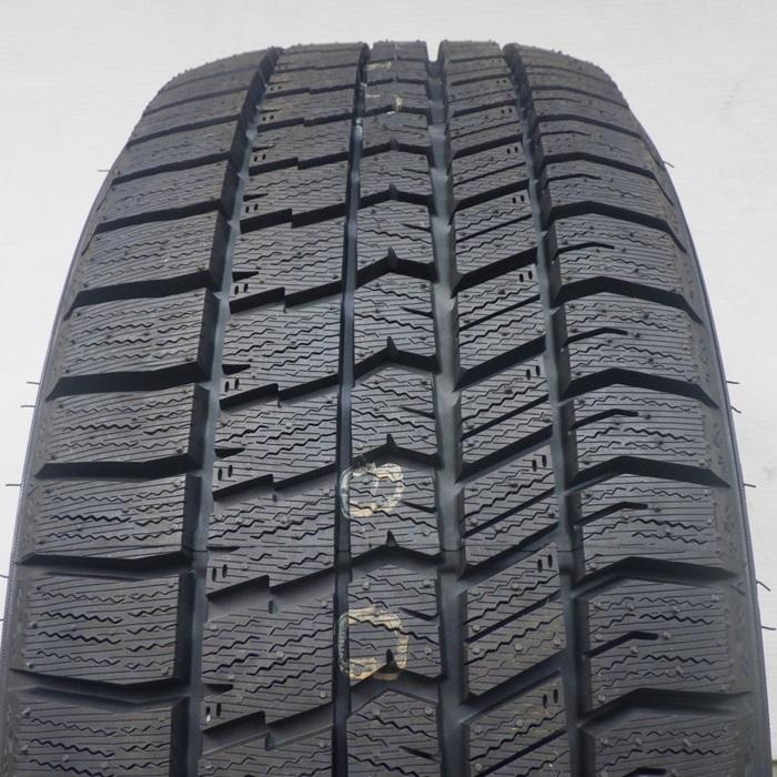 グッドイヤー（GOODYEAR） 215/50R17 91Q 冬 アイスナビ ICE NAVI 8 