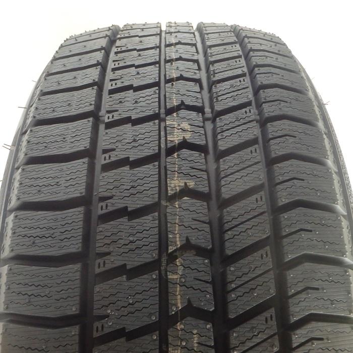 グッドイヤー（GOODYEAR） 215/45R18 89Q 冬 アイスナビ ICE NAVI 8 