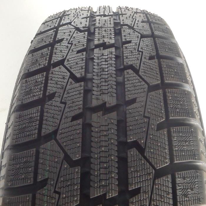 トーヨーガリットGIZスタッドレスタイヤ　195/65-16 2021年製 TOYO TIRES（トーヨータイヤ） 195/65R16 92Q 冬 オブザーブ OBSERVE