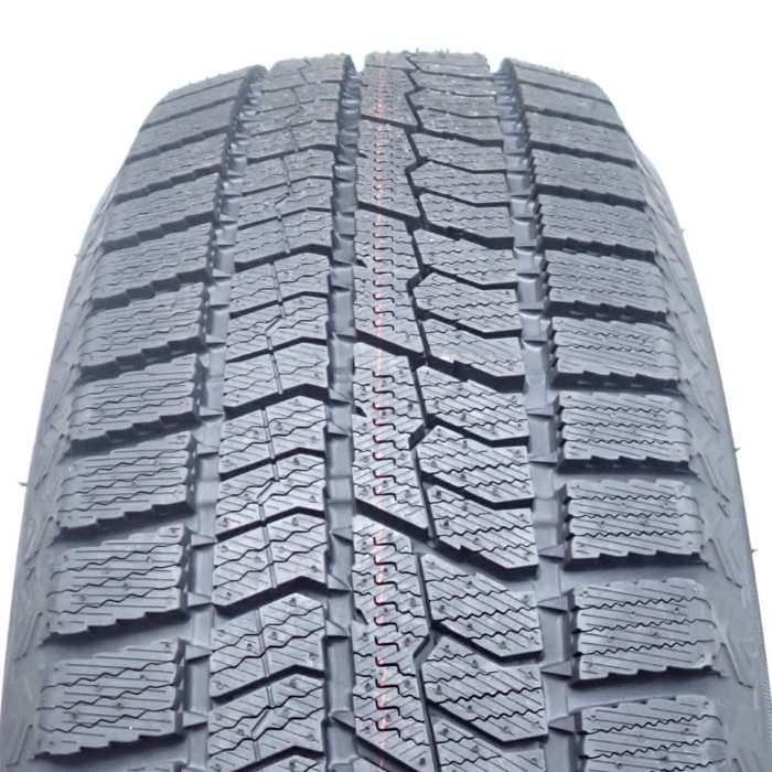 TOYO TIRES 195/65R15 91Q タイヤ TOYO TIRES（トーヨータイヤ） 195/65R15 91Q TOYO TIRE 冬 OBSERVE