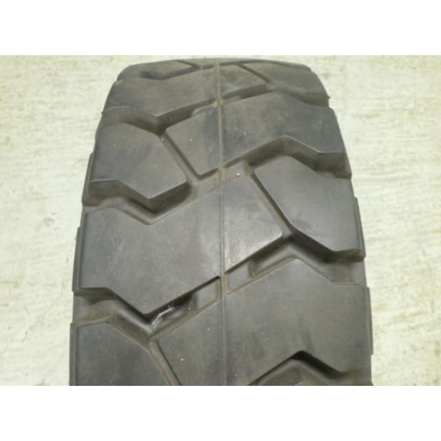 21×8-9 /6.00 AICHI ME310 中古 1本のみ フォークリフト ノーパンク 日本製 21/8-9 21-8-9 X1641 |  | 04
