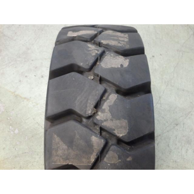 21×8-9 6.00 ADVANCE Solid-Super-Lug OB-502  中古 1本のみ フォークリフト ノーパンク 21/8-9 21-8-9 X1652 |  | 04