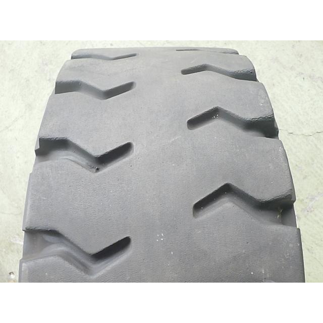 23×9-10 /6.50 AICHI ME310 中古 2本セット フォークリフト ノーパンク 日本製 23/9-10 23-9-10 X1693 |  | 04