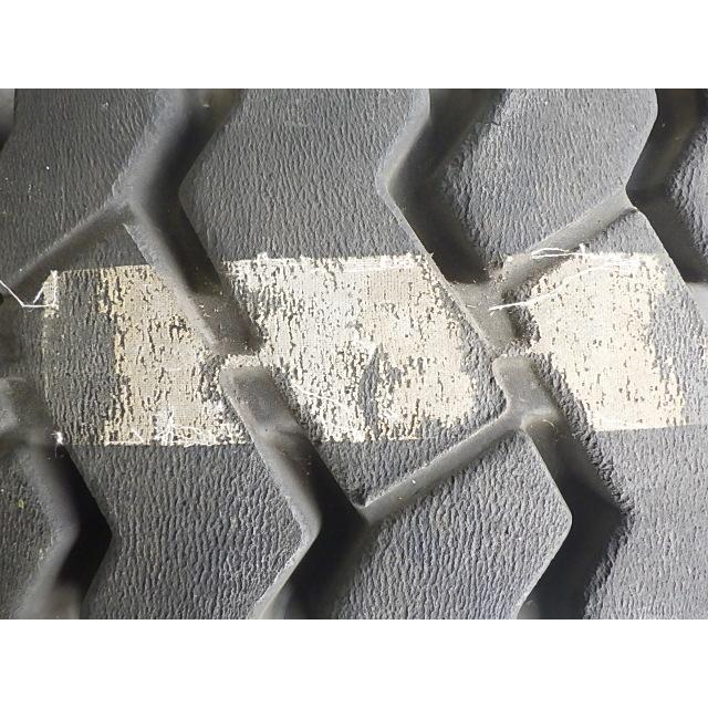 23×9-10 /6.50 AICHI ME310 中古 2本セット フォークリフト ノーパンク 日本製 23/9-10 23-9-10 X1695 |  | 07