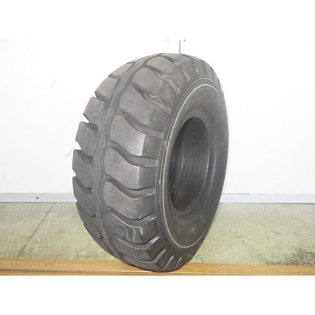 18×7-8 /4.25.4.33 AICHI CARRYACE MB320 中古 1本のみ フォークリフト ノーパンク 18×7/8 X1813 | 