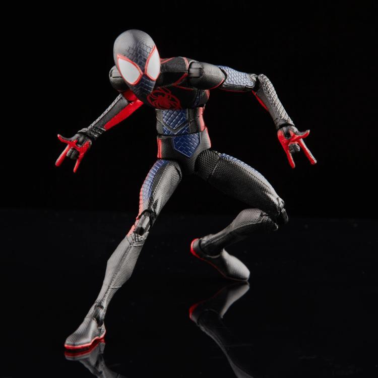 マーベル　マーベルレジェンド　スパイダーマン：アクロス・ザ・スパイダーバース　マイルズ・モラレス　６インチ　アクションフィギュア