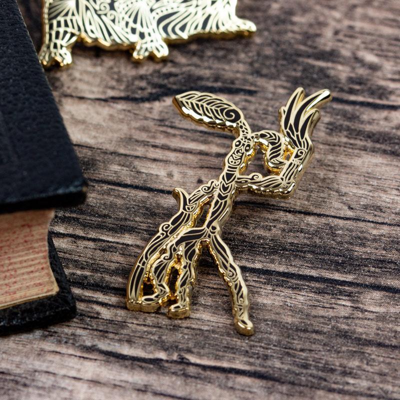 ファンタスティック・ビーストと黒い魔法使い　エナメル　ピンバッジ　1.2  ベビー・ニフラー＆ボウトラックル |  | 02