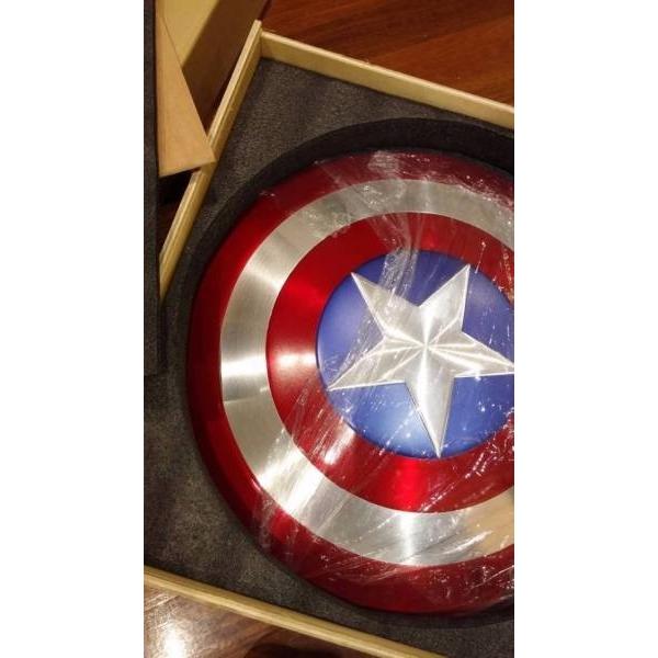 新品未使用 低め キャプテン・アメリカの盾1/1シールド 57cm kkk 新品未使用 低め キャプテン・アメリカの盾1/1シールド 57cm kkk