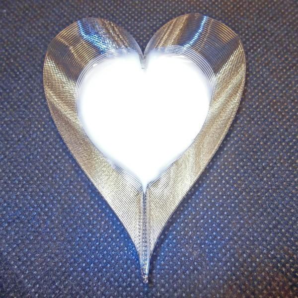 3Dデザイン小皿 いろんなハート形の 透明で輝く かる〜い おしゃれな 豆皿 容器 入れ物 (螺旋3D印刷品) |  | 09