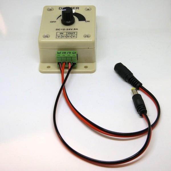 調光器  単色 LED 照明器具の明るさ調整のためのコントローラ (直流 DC 12 V テープライト用．5.5×2.1 mm コネクタつき/なし)｜dasyn