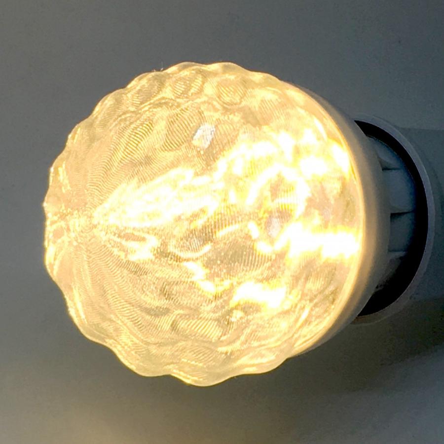3dデザイン電球 おしゃれにきらめく Led電球 さざなみ模様つき 直径 5 Cm 2 W 電球色 口金 E26 Led 照明 白熱灯 15 W 相当 店舗 イベントにも Small100 01 デイシン Dasyn Yahoo 店 通販 Yahoo ショッピング