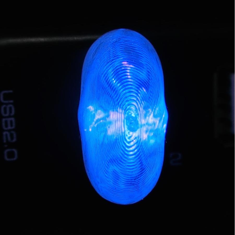 3Dデザインランプ おしゃれな光る 3D 印刷シェードつき薄型 USB ミニライト 青色 (照明器具，デザイン電球) |  | 01