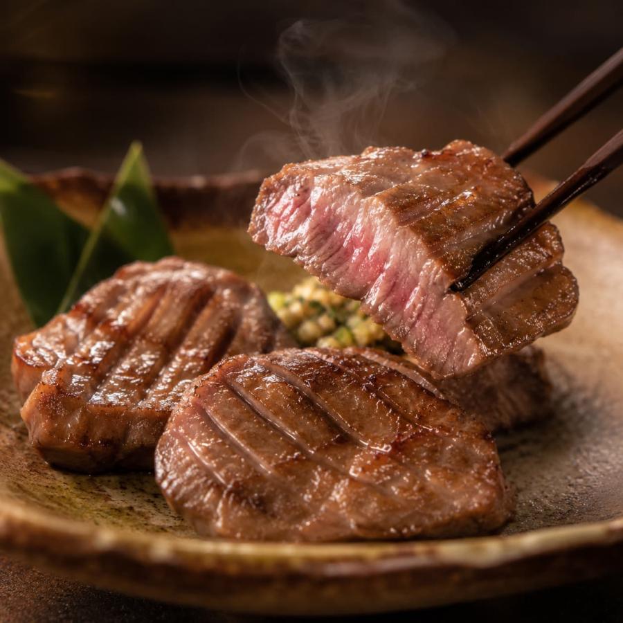 牛タン 厚切り 大トロ 900g 伊達のくら 牛たん タン元 希少部位 焼肉 BBQ ステーキ 大容量 業務用 冷凍 爆買 超PayPay祭 | 伊達のくら | 02