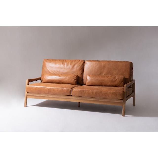 オークとクロスレザーとフェザーのシンプルモダンな3人掛ソファ 2シーター クッション付き form モダン 北欧 リビング ソファ 3人掛 |  | 04