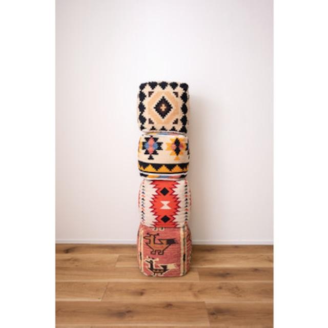 オルテガ調のキリムスツール カジュアル モダン 北欧 ナチュラル クッション ファブリック リビング ダイニング |  | 20