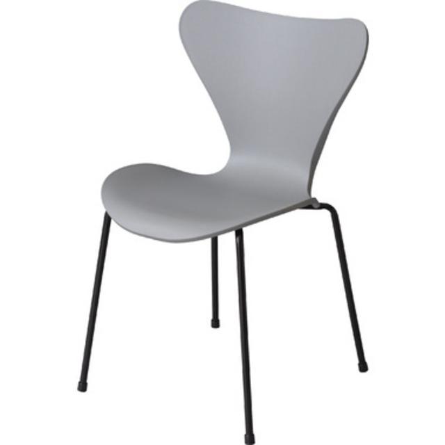 北欧モダンでミッドセンチュリーな軽量ダイニングチェア 北欧 インダストリアル カフェ チェア ダイニング キッチン ダイニングキッチン |  | 01