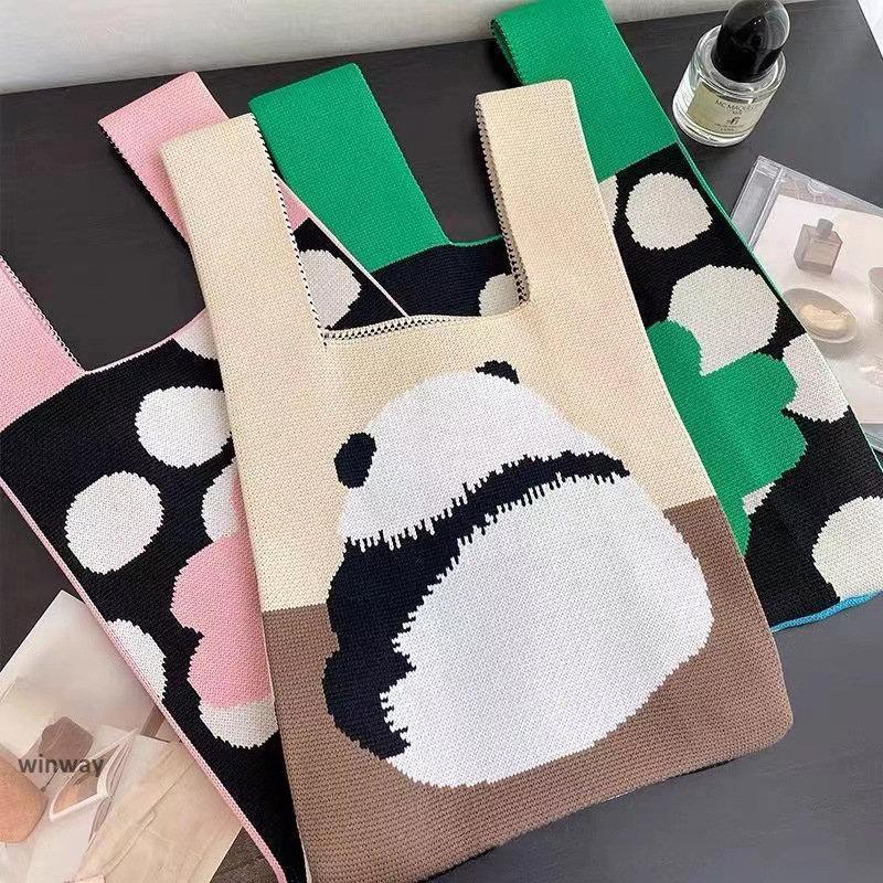 ニットバッグ パンダ柄 レディース パンダ ミニ 韓国 ハンドバッグ 通勤通学 縦型 かわいい おしゃれ ニットバッグ パンダ柄 レディース パンダ ミニ 韓国 ハンドバッグ 通勤通学 縦型 かわいい おしゃれ